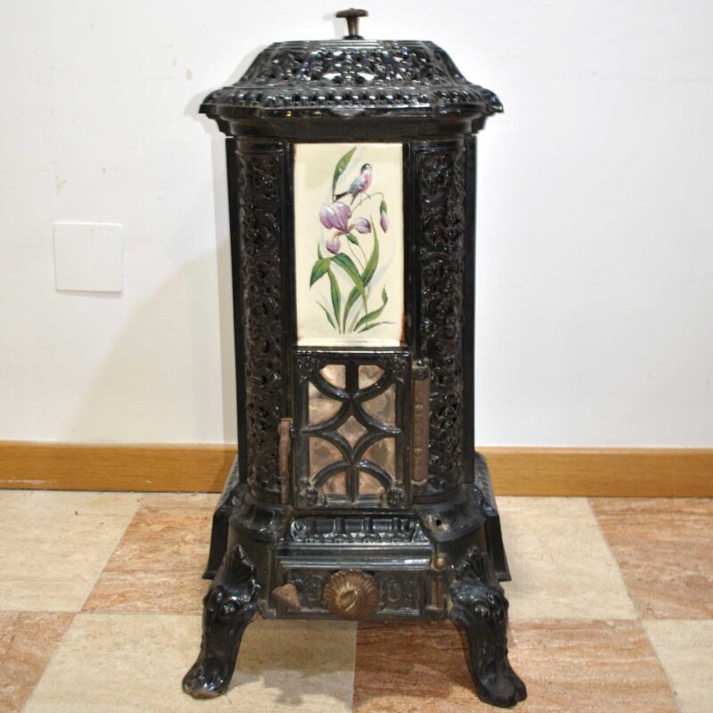 Estufa antigua porcelana