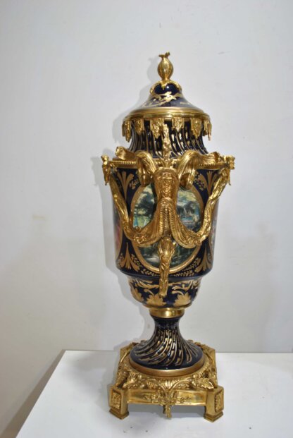 Columnas con jarrones - Imagen 12