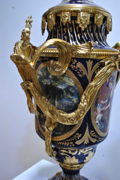 Columnas con jarrones - Imagen 13