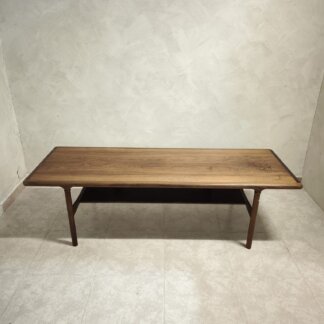 Mesa baja de café vintage