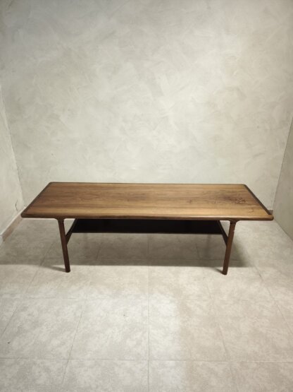 Mesa baja de café vintage