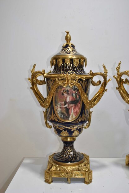 Columnas con jarrones - Imagen 4