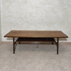 Mesa baja de café vintage