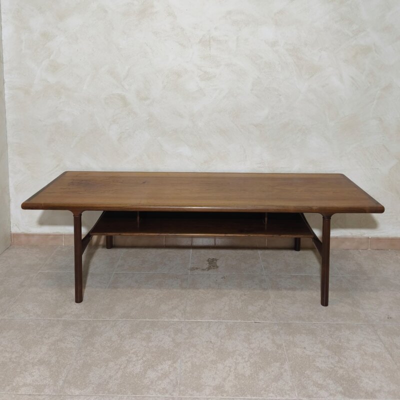 Mesa baja de café vintage