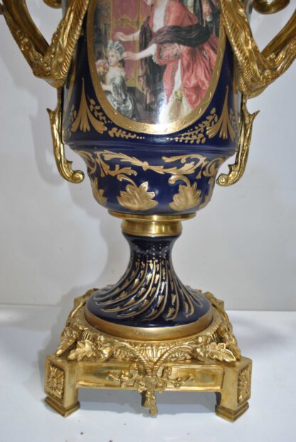 Columnas con jarrones - Imagen 7