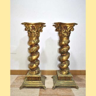 Pareja columnas pan de oro