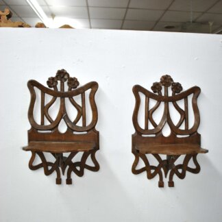Peanas o repisas Art Nouveau