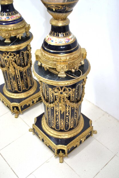 Candelabros imperiales con peanas - Imagen 11
