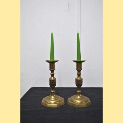 Porta velas o candelabros latón