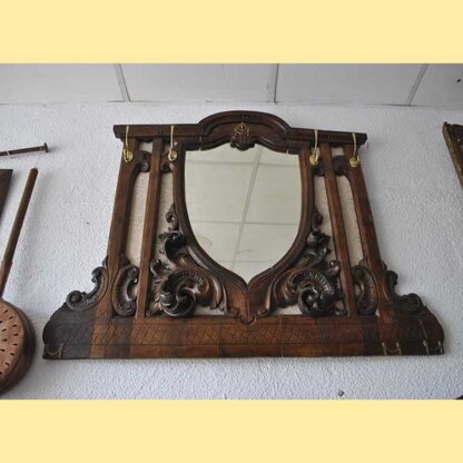 Espejo antiguo perchero