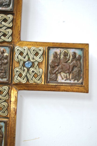 Cruz de madera y cerámica - Imagen 6
