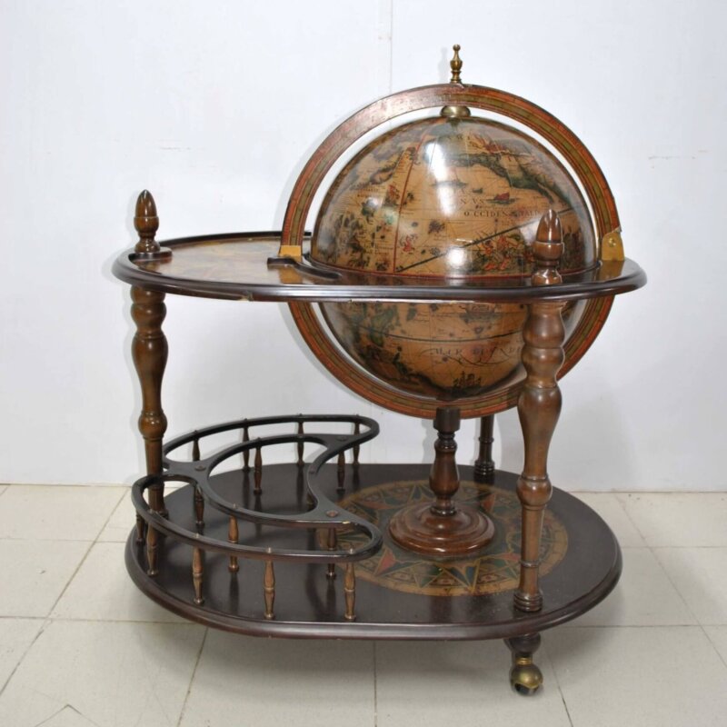 Mueble bar globo terráqueo