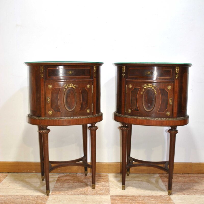 Pareja mesitas Luis XVI