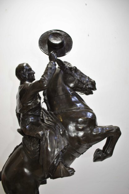 Escultura jinete Cuevas bronce - Imagen 14