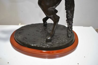 Escultura jinete Cuevas bronce - Imagen 5