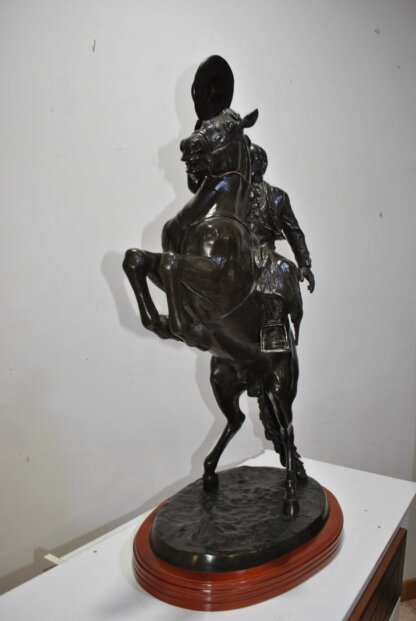 Escultura jinete Cuevas bronce - Imagen 10