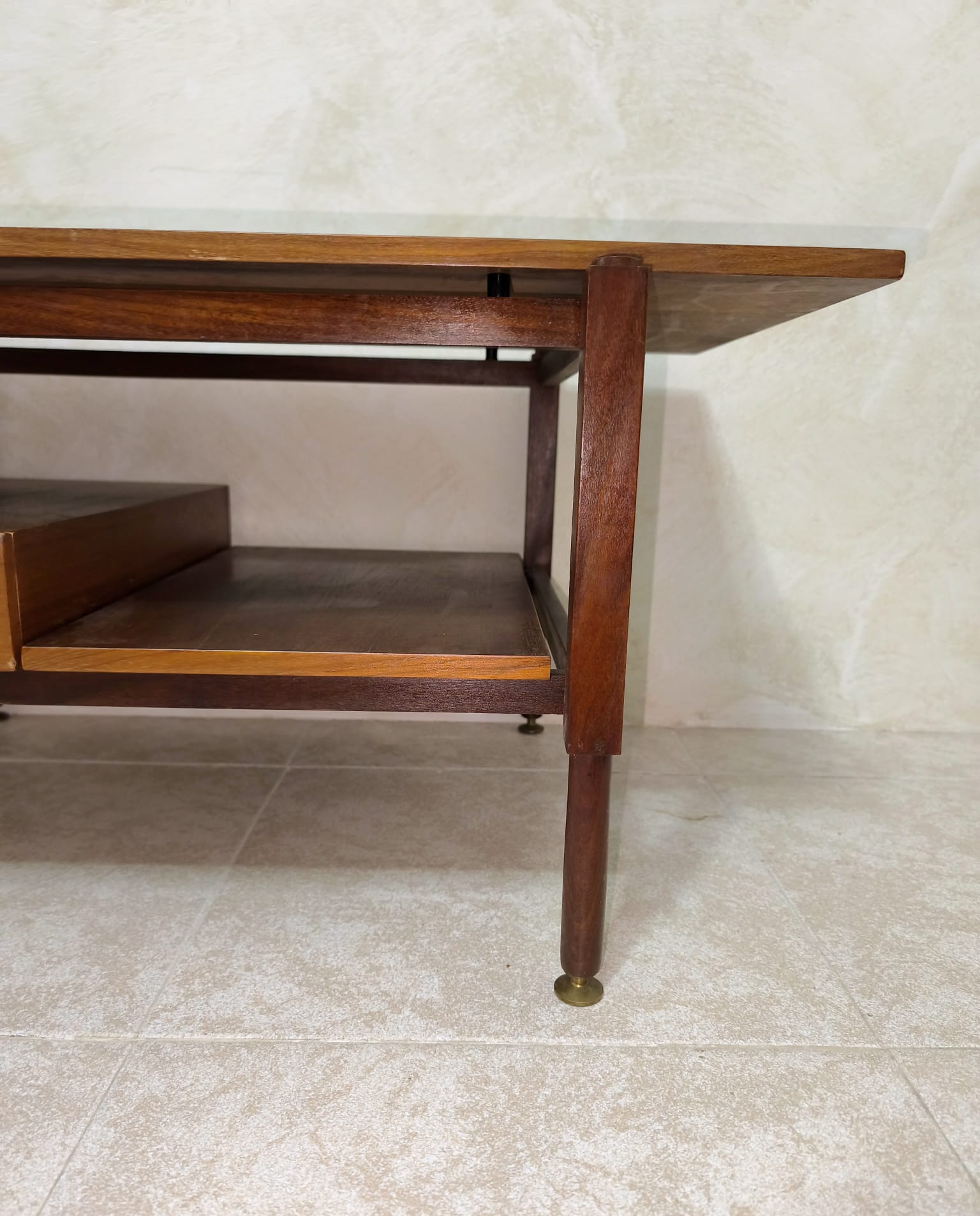 Mesa de centro o auxiliar danesa - Imagen 4