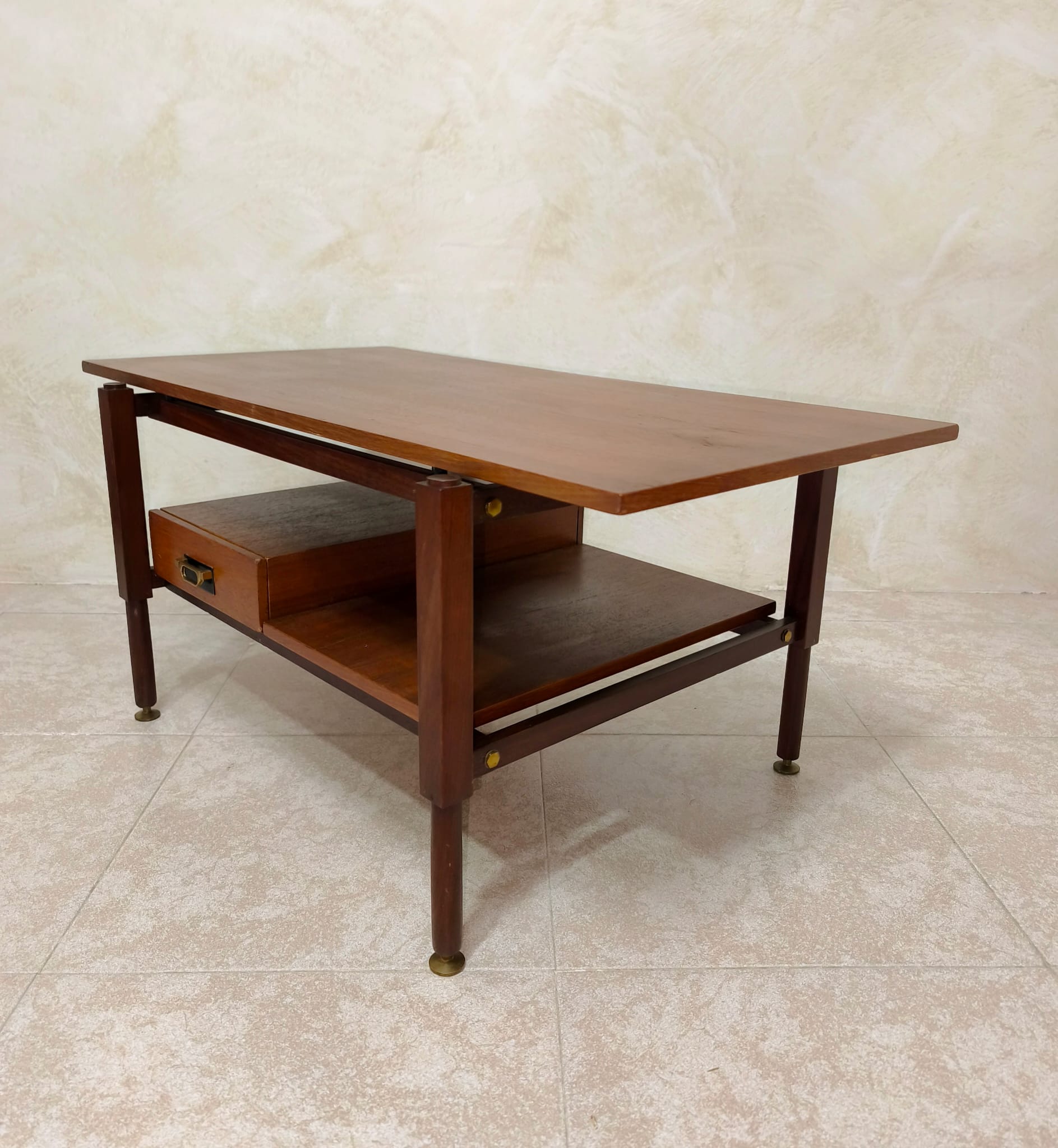 Mesa de centro o auxiliar danesa - Imagen 7