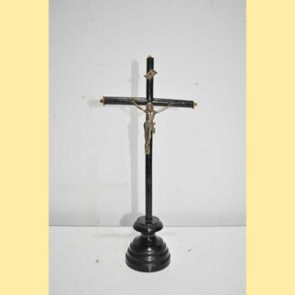 Crucifijo de mesa lacado