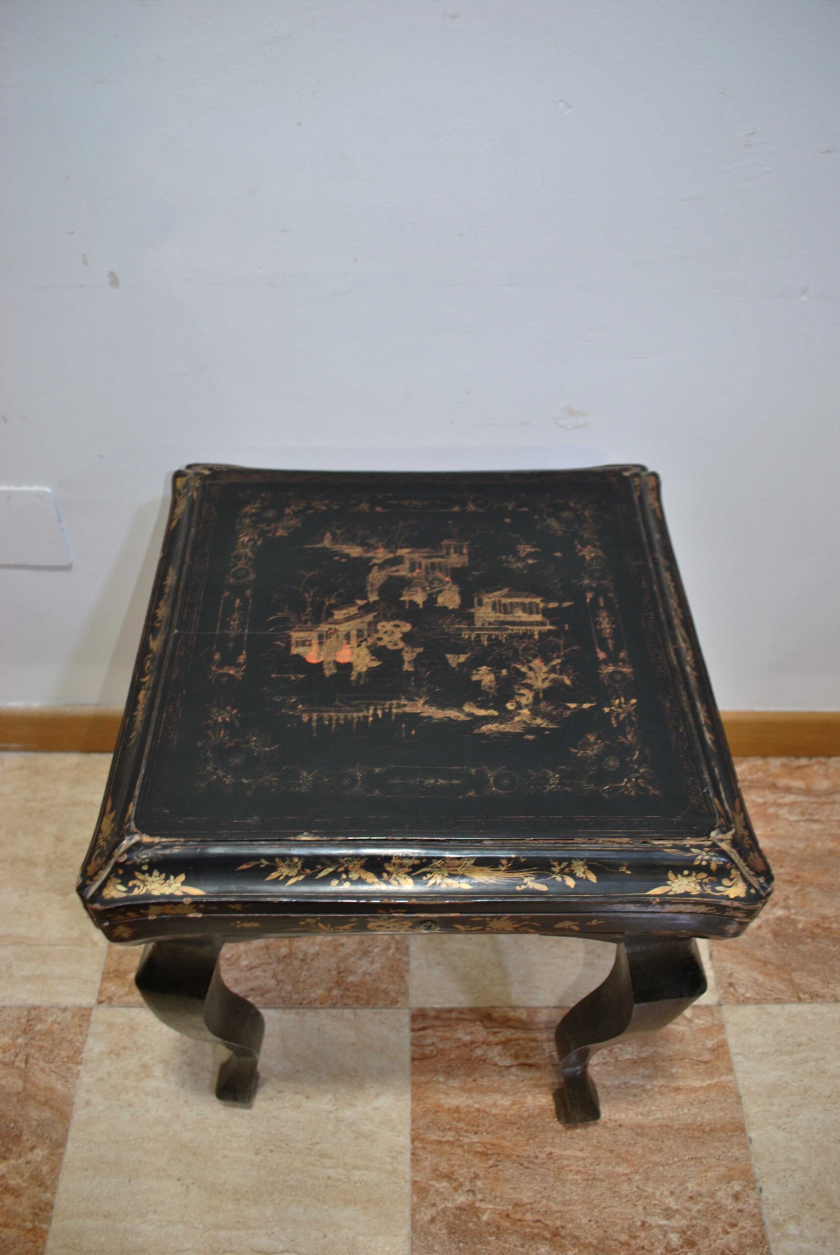 Mesa oriental lacada negra - Imagen 2