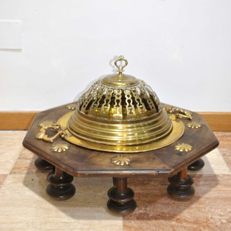 Brasero con caja de madera