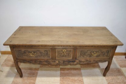Mesa o consola tallada - Imagen 2