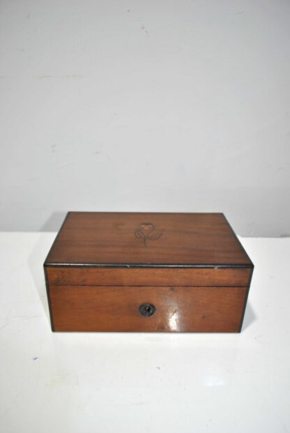 Caja madera marquetería floral