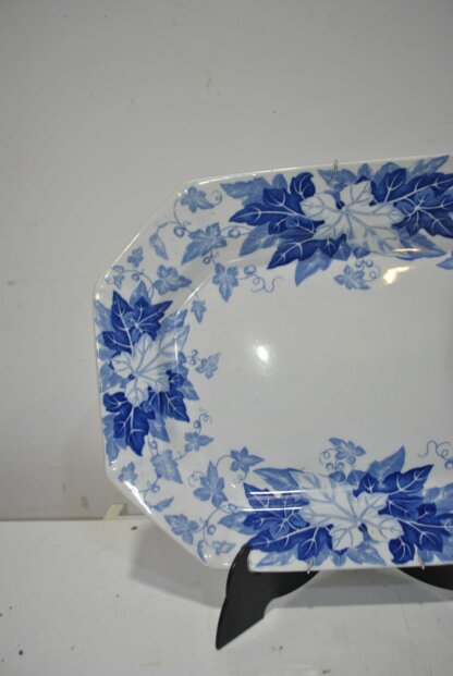 Fuente La Cartuja flores azules - Imagen 4