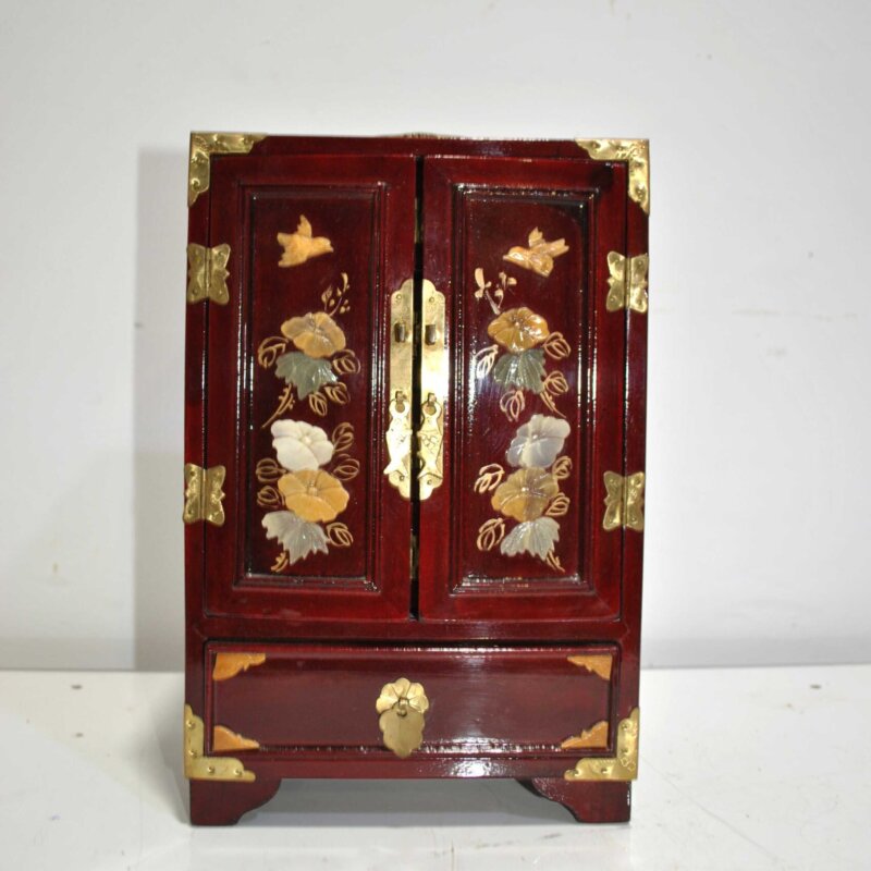 Joyero lacado Oriental