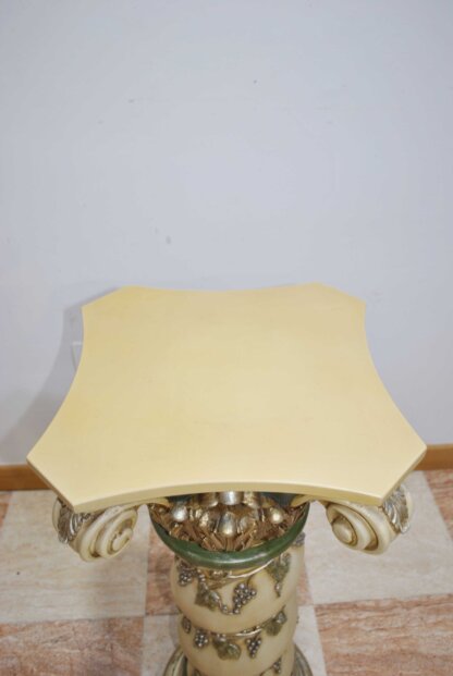 Columna o pedestal beige - Imagen 3