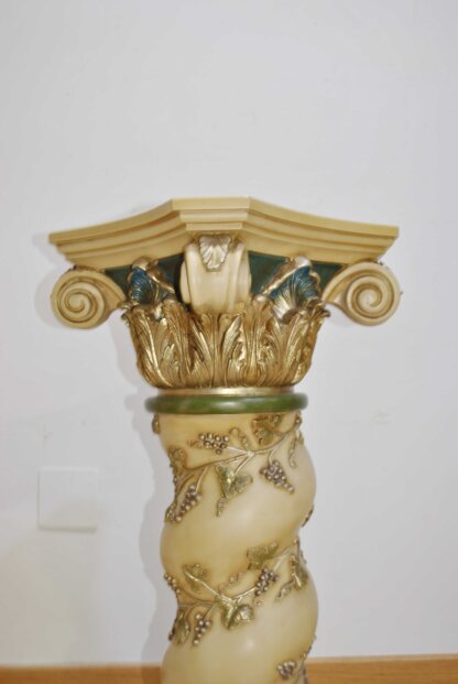 Columna o pedestal beige - Imagen 6