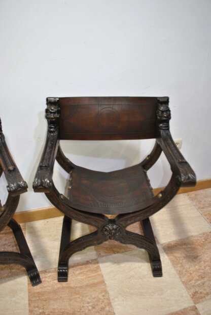 Pareja sillones jamugas Renacimiento - Imagen 3