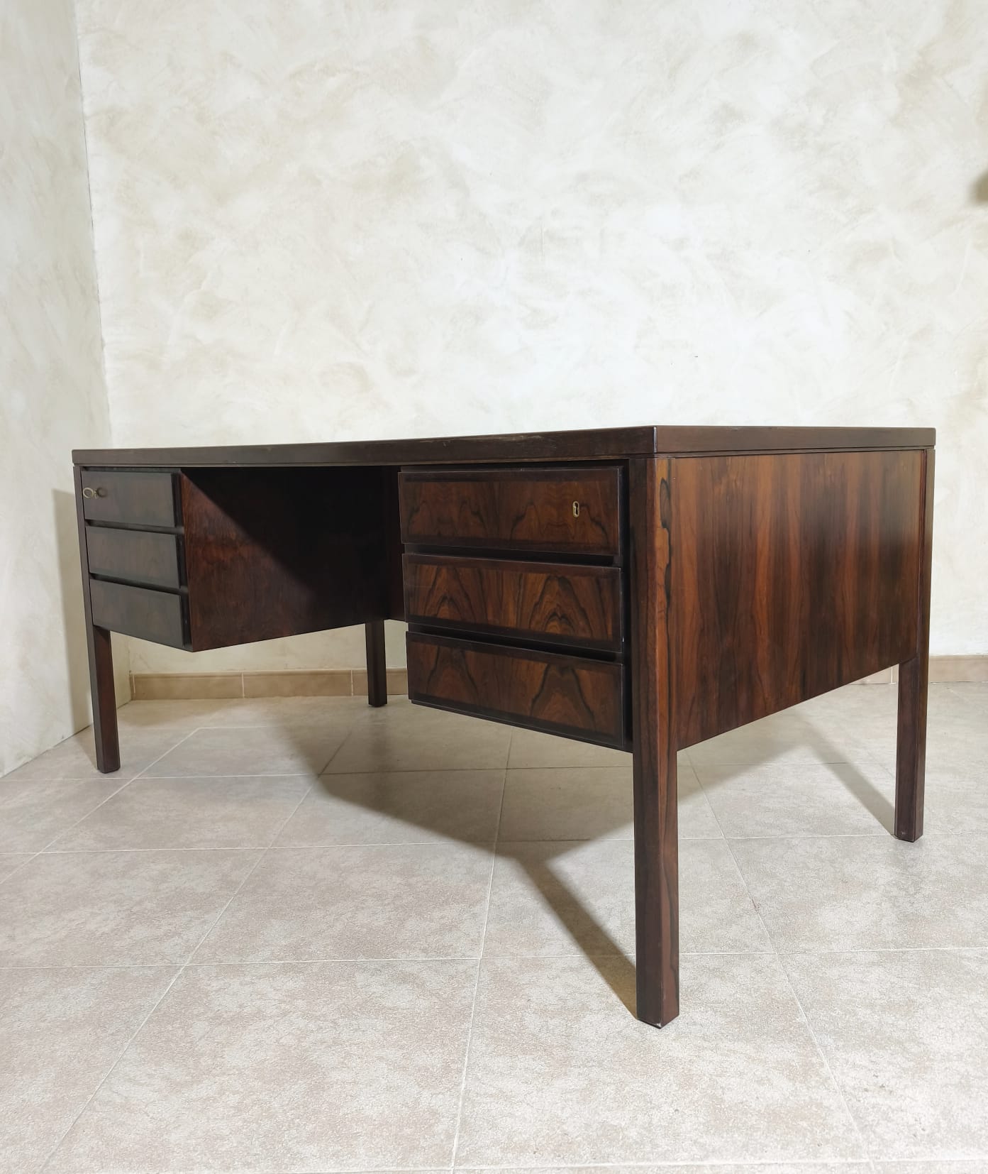 Antigua mesa de despacho Omann Junn - Imagen 5