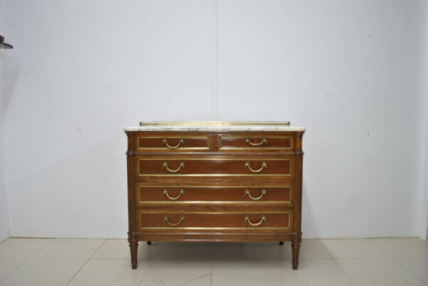 Cómoda Luis XVI de madera