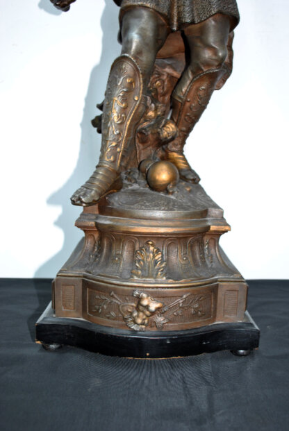 Escultura guerrero romano - Imagen 5