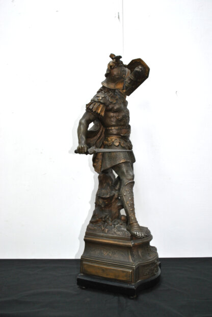 Escultura guerrero romano - Imagen 6