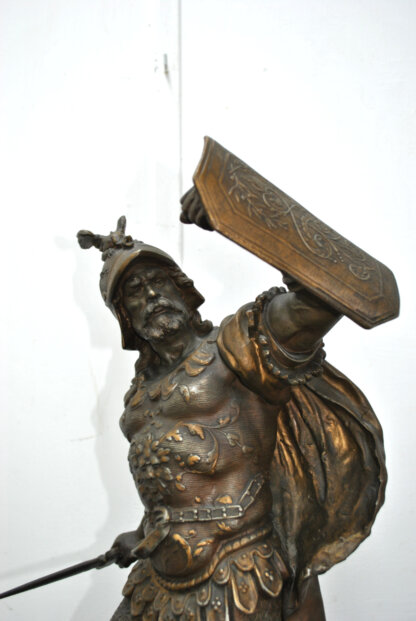 Escultura guerrero romano - Imagen 9