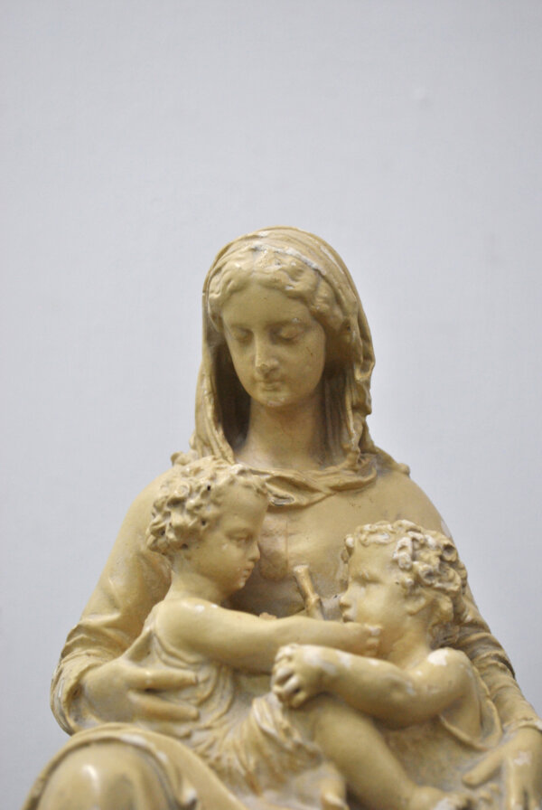 Escultura Virgen con niños - Imagen 4