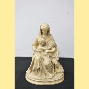 Escultura Virgen con niños