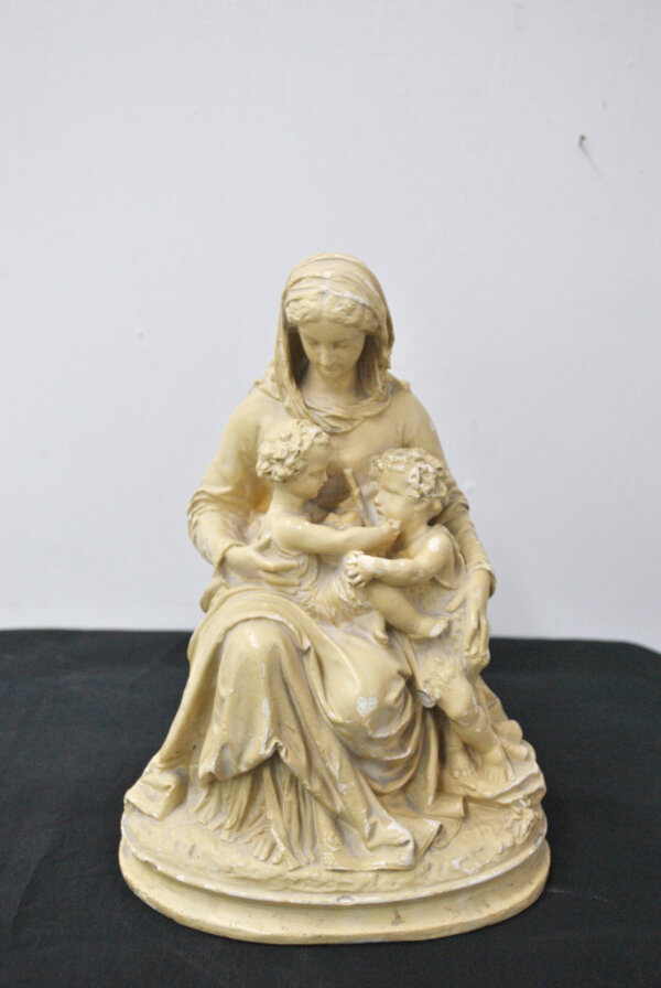 Escultura Virgen con niños - Imagen 2