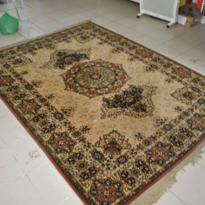 Alfombra clásica 166 x 240 cm