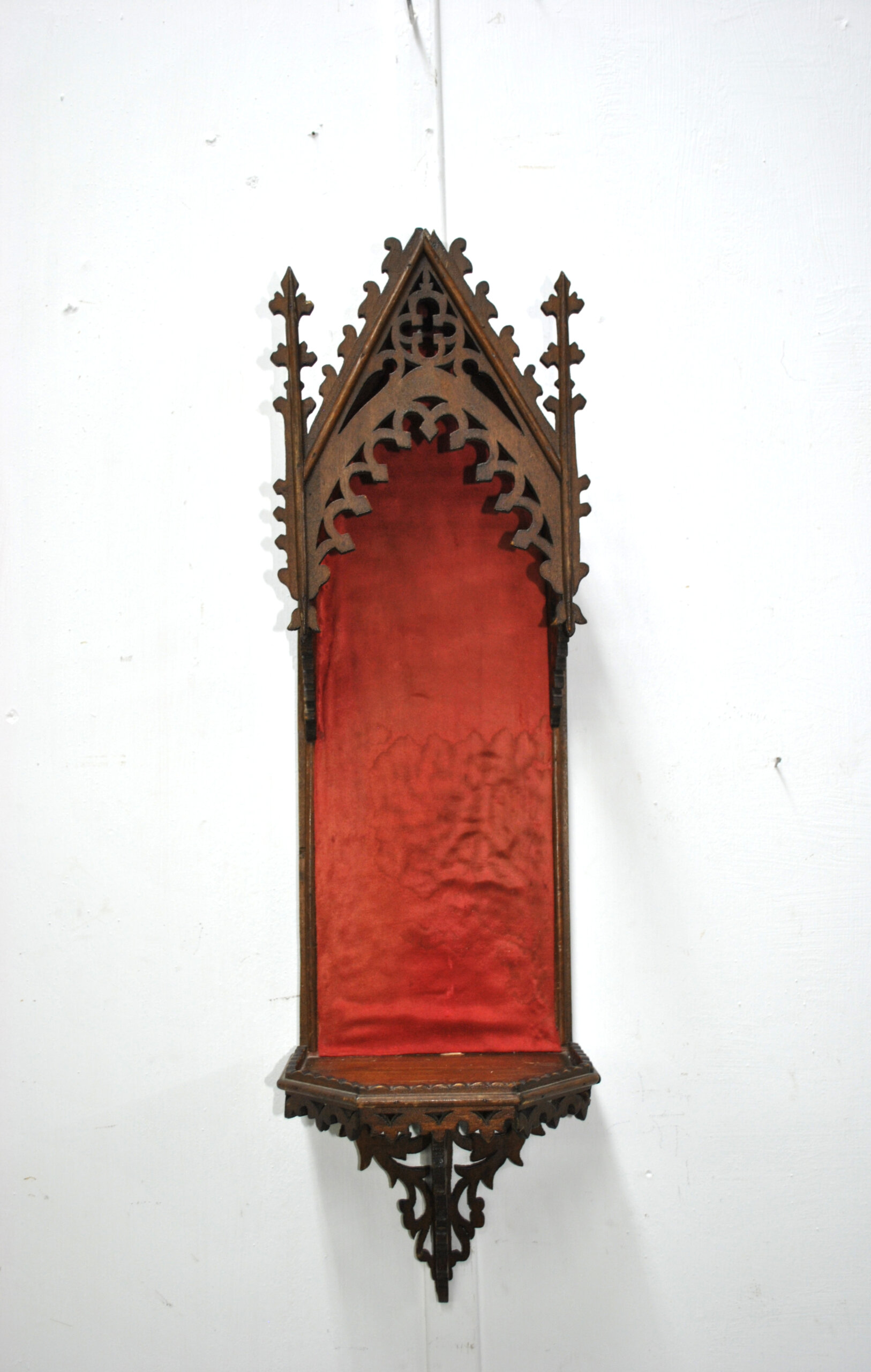 Capilla hornacina neogótica - Imagen 2