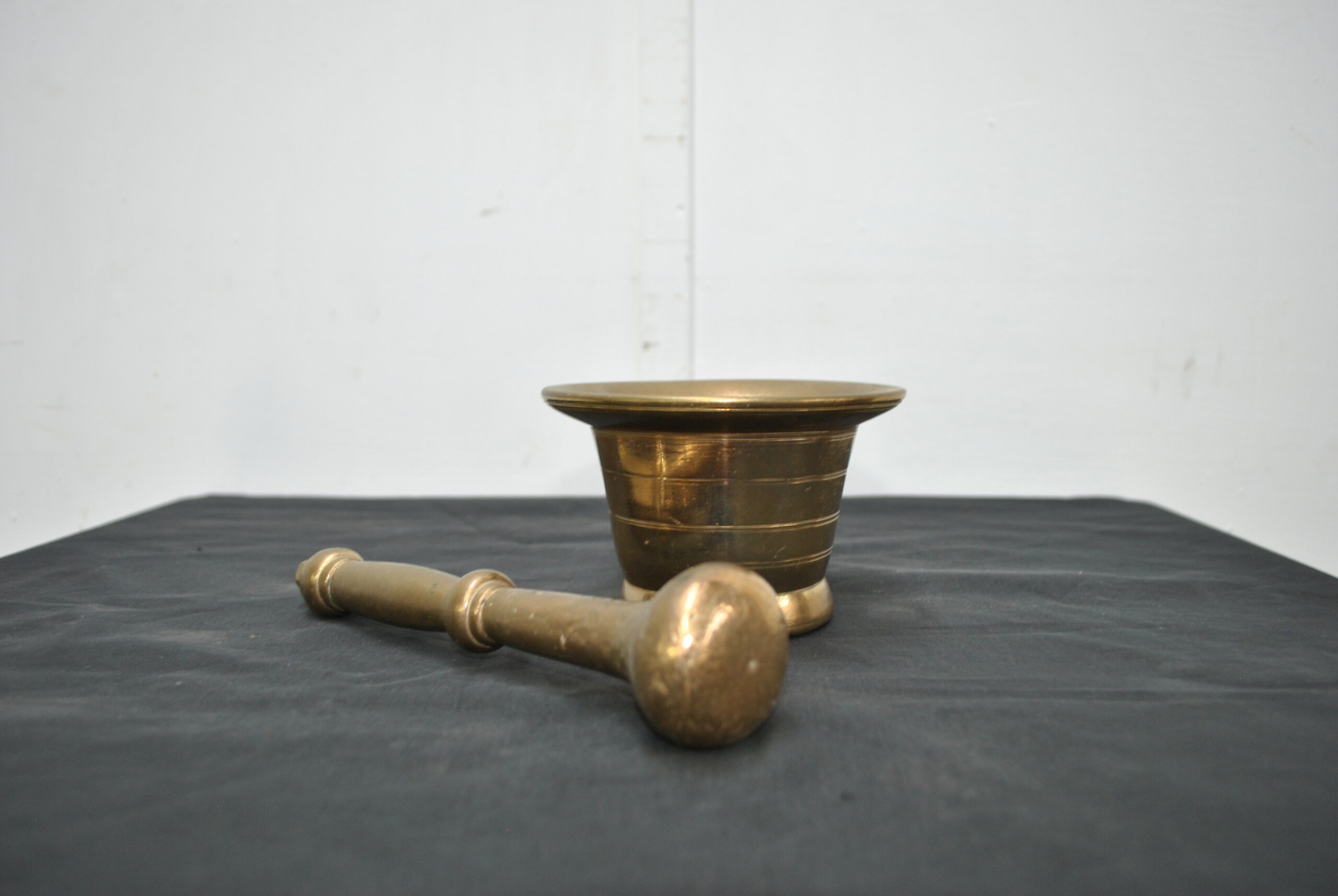 Almirez o mortero de bronce - Imagen 2