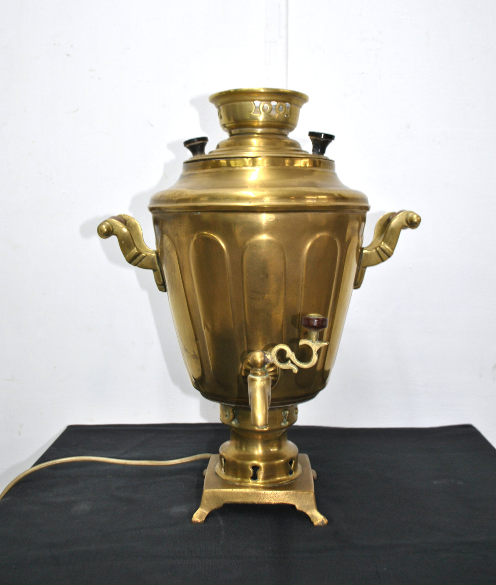 Samovar electrificado bronce