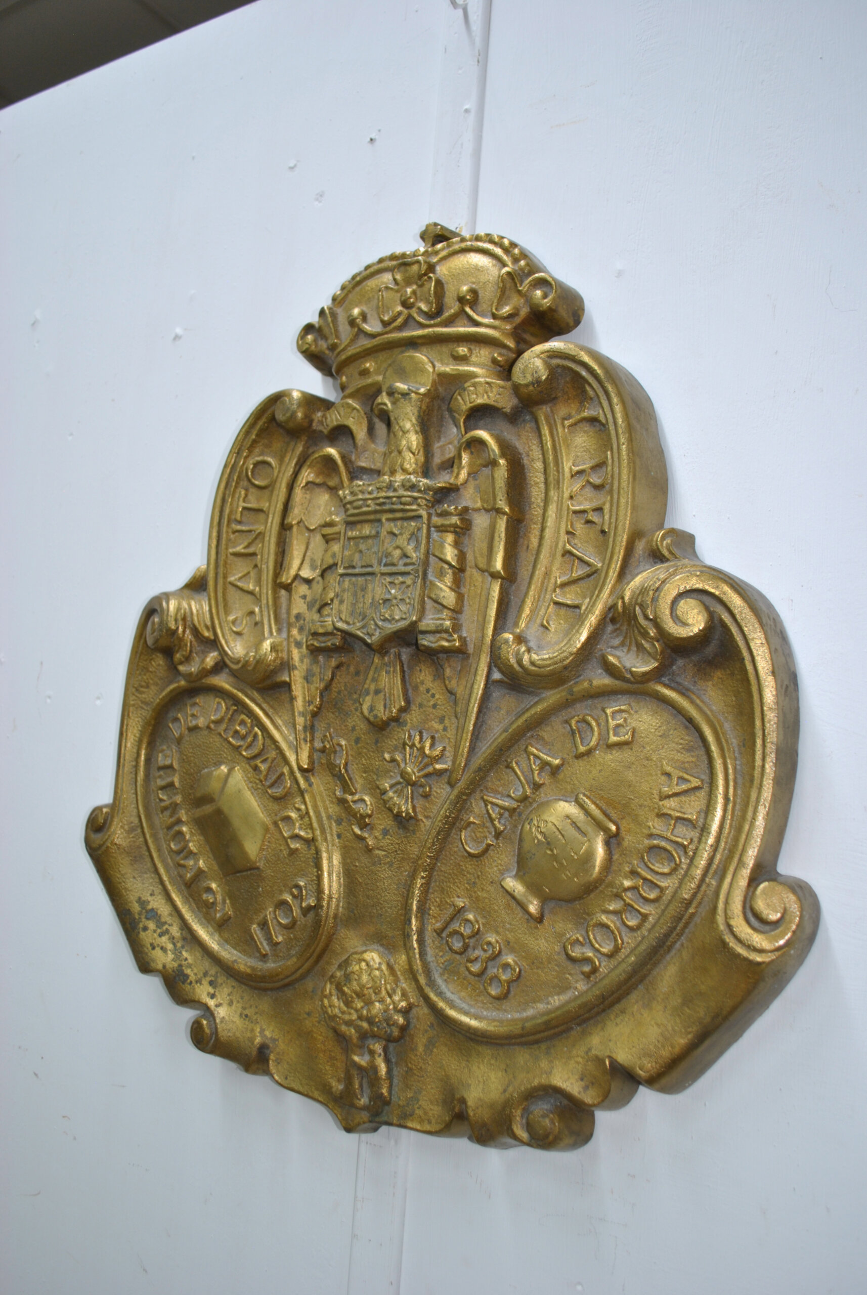 Escudo de bronce - Imagen 3