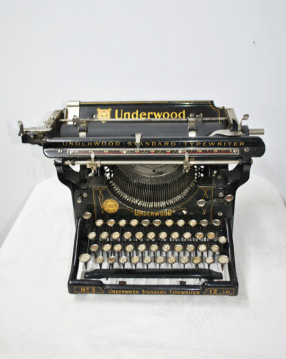 Máquina de escribir Underwood nº 3