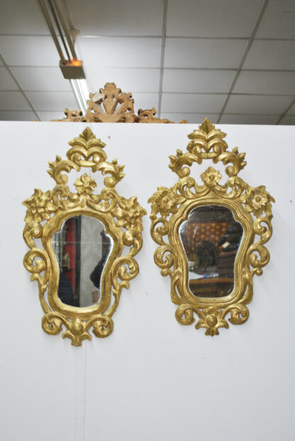 Pareja cornucopias oro