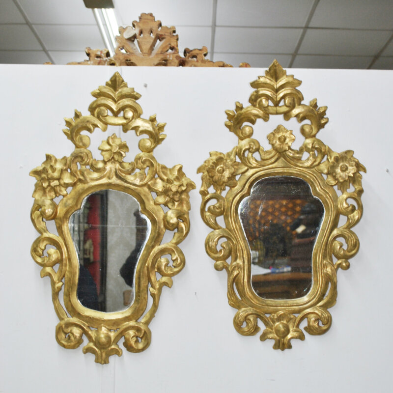 Pareja cornucopias oro