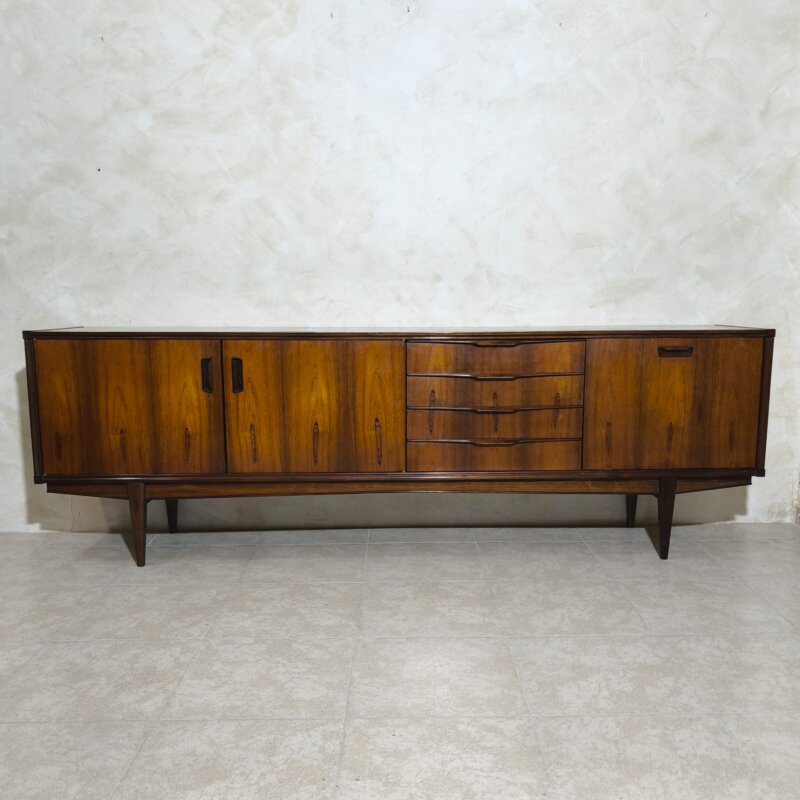 Gran aparador vintage mi century de palisandro
