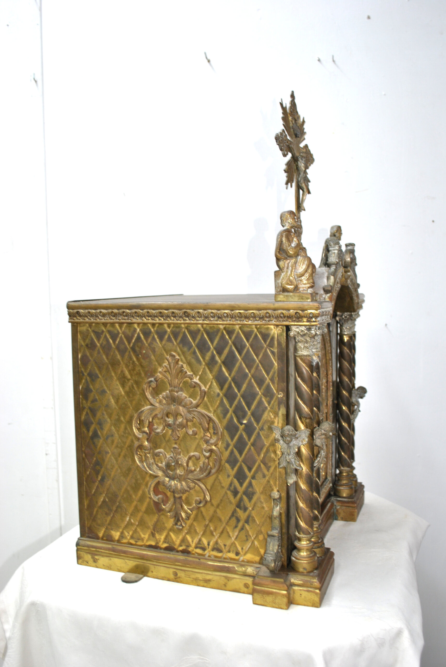 Sagrario neogótico de bronce - Imagen 11